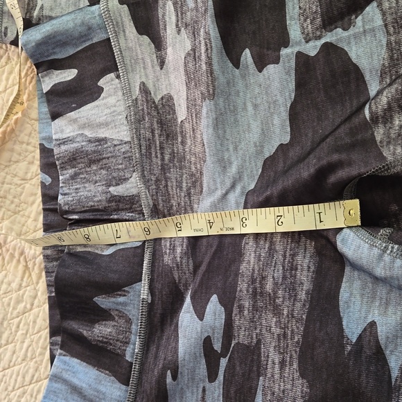 Terez Blue Camo Leggings - Picture 4 of 7